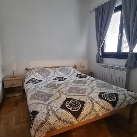 Stan Na Dan 022 アパート